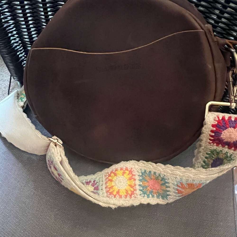 Elegant Brown Crossbody Bag with Colorful Strap